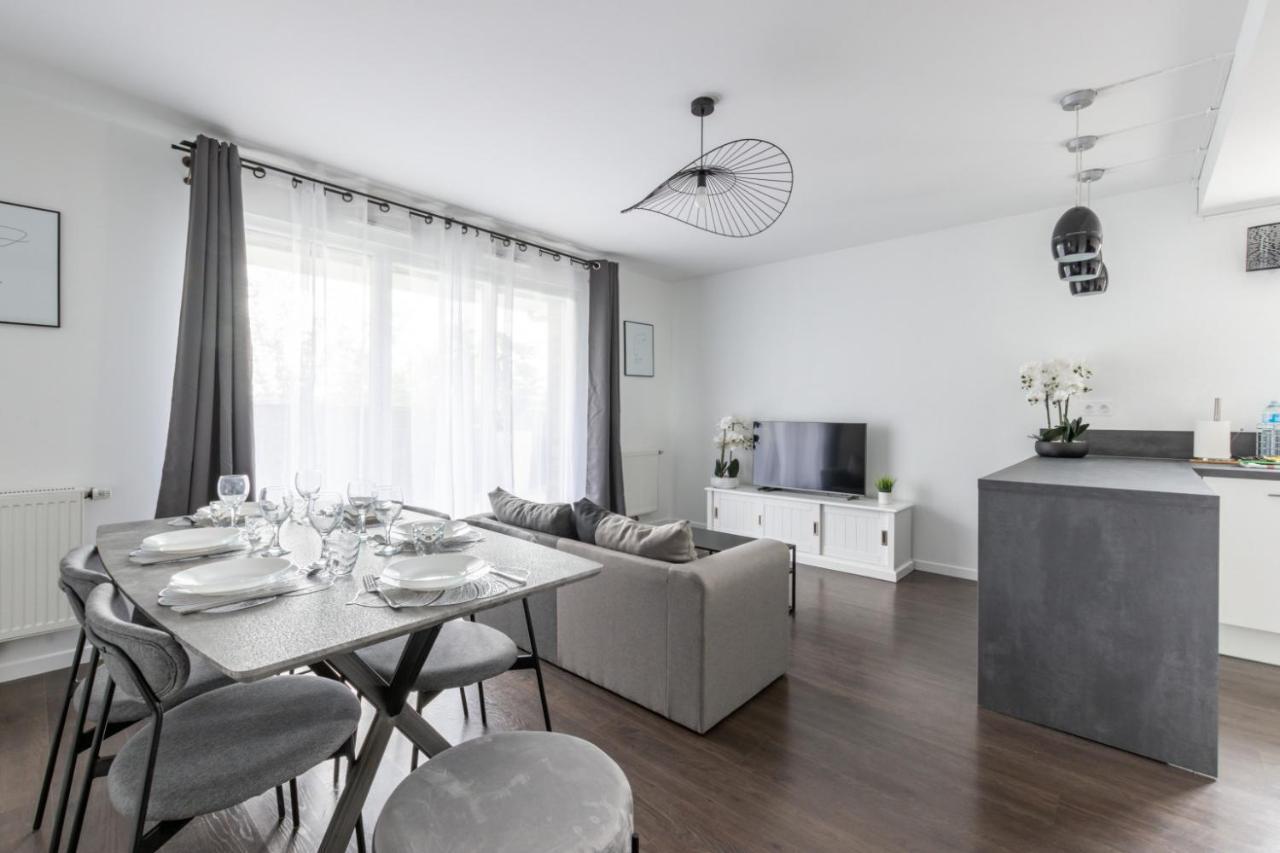La Canopee By Plaza Serris Exterior foto